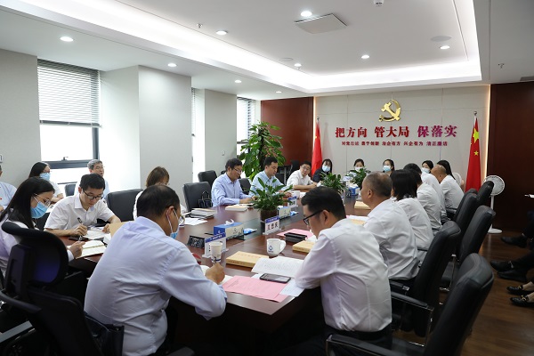 安徽鹽業(yè)地產(chǎn)集團(tuán)本部第二黨支部開展學(xué)習(xí) 貫徹習(xí)近平新時(shí)代中國(guó)特色社會(huì)主義思想 主題教育學(xué)習(xí)交流會(huì)